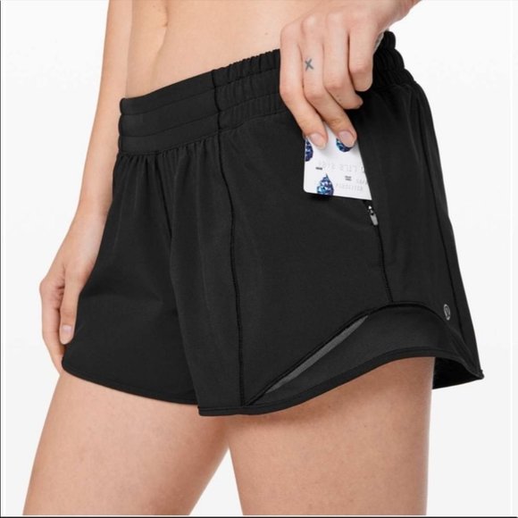 Lululemon Hotty Hot Short II Long size 4